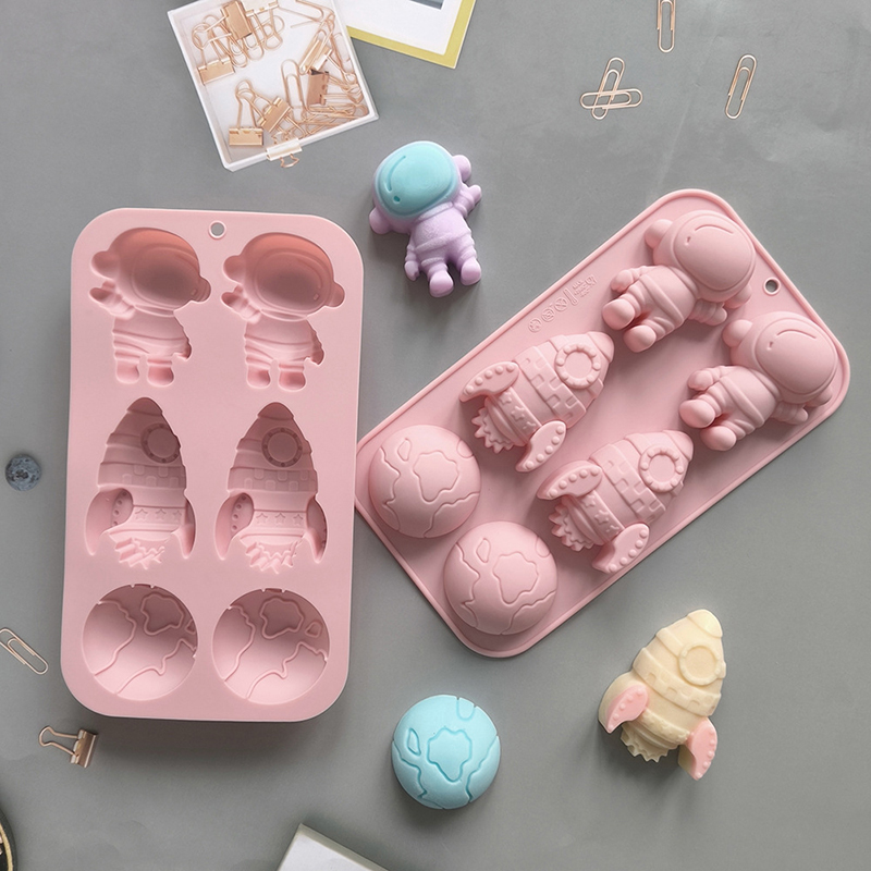 6-hole Cartoon Astronaut Rocke - Candle Making Supplies For Beginners บทวิจารณ์และราคา